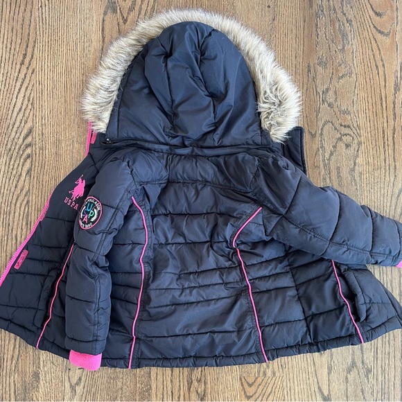 U.S. Polo Black And Pink Girls Coat - Picture 2 of 5